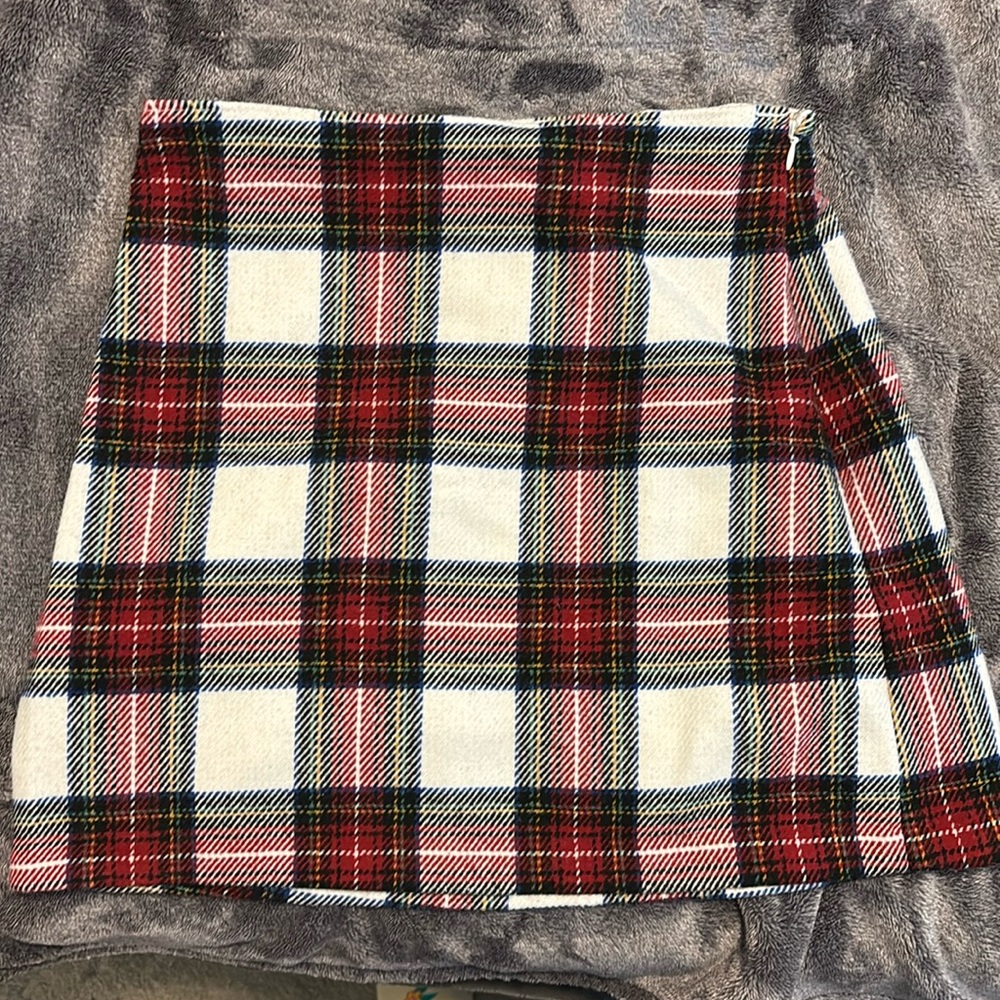 Plaid mini skirt